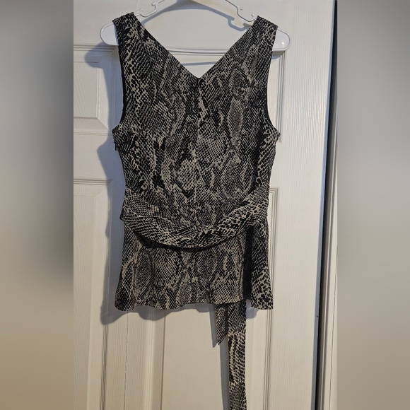 Express Black Surplice Front Tie Waist Snakeskin Print Chiffon Blouse - Picture 4 of 7